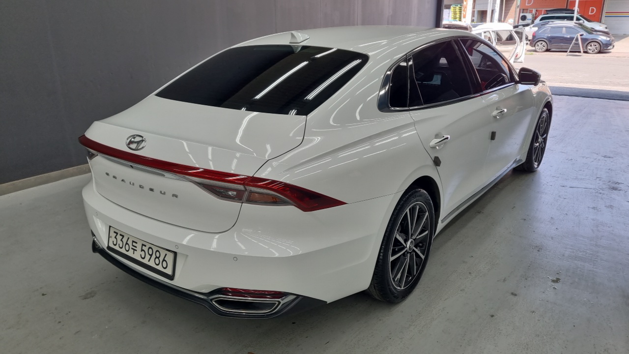 Hyundai Grandeur Новый IG 2.5 Le Blanc - фото 1