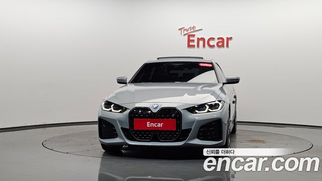 BMW i4 eDrive40 M Sports Pro - фото 1