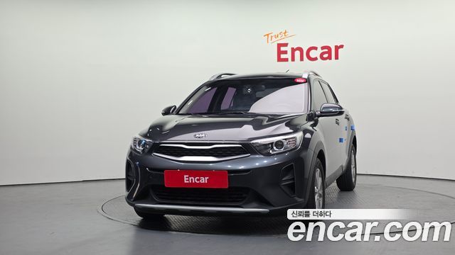Kia Stonic Diesel 1.6 Deluxe - фото 2