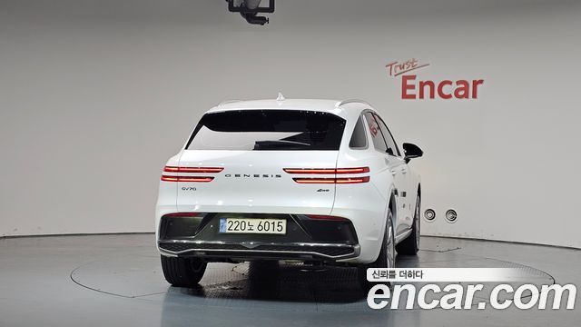 Genesis GV70 2.5T Gasoline AWD - фото 2