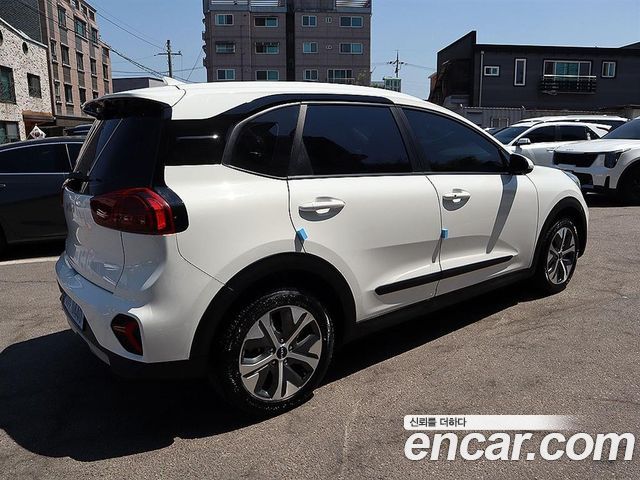 Kia Niro Air - фото 2