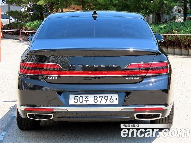 Genesis G90 3.8 AWD Luxury - фото 3