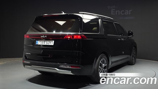 Kia Carnival 4-го поколения Gasoline 11-Seater Signature - фото 1