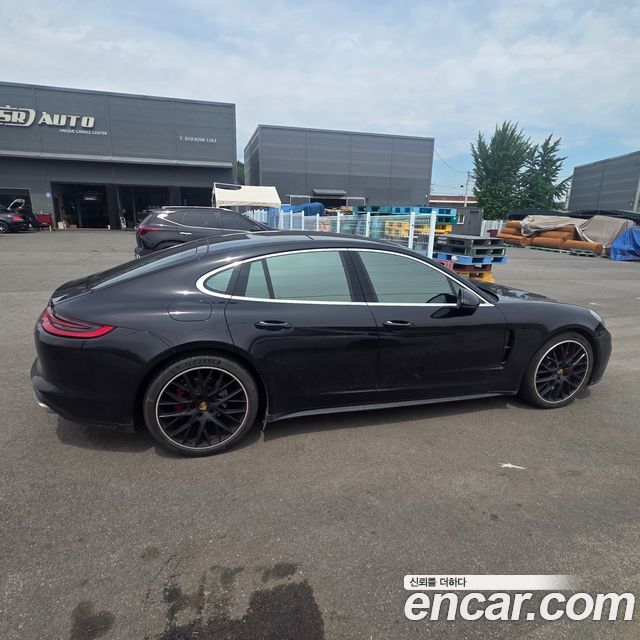 Porsche Panamera 3.0 AWD - фото 2