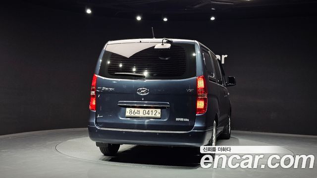 Hyundai Starex Новый Van 5-Seater Modern - фото 3