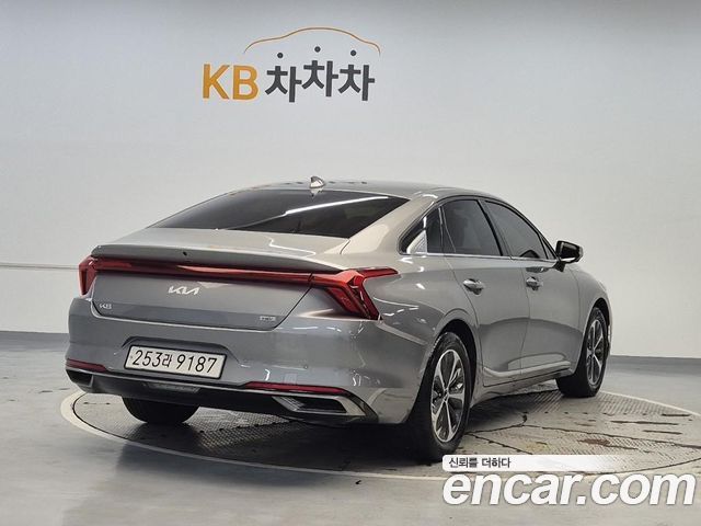 Kia K8 2.5 Gasoline 2WD Noblesse - фото 2