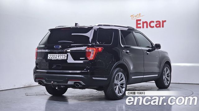 Ford Explorer 2.3 Limited 4WD 5th - фото 3
