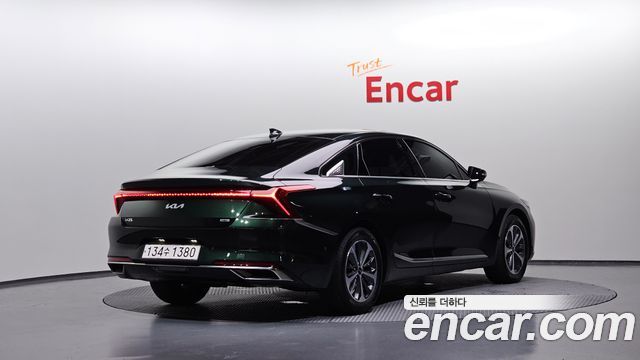 Kia K8 гибрид Noblesse - фото 1