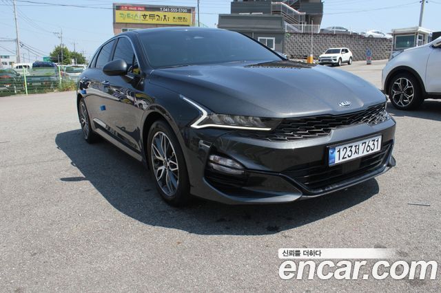 Kia K5 3-го поколения 2.0 LPI(Renter car) Trandy - фото 1