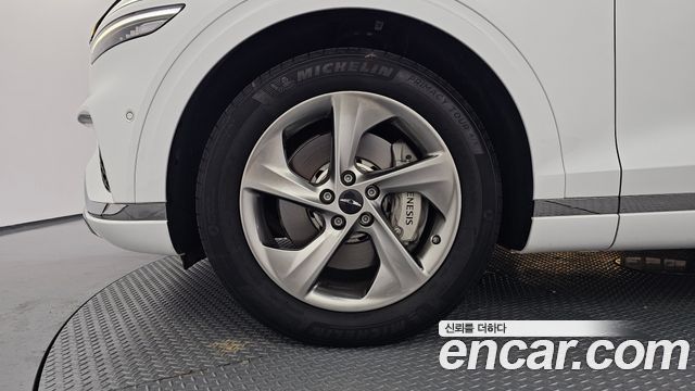 Genesis GV70 2.5T Gasoline AWD - фото 4