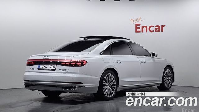 Audi A8 D5 60 TFSI Quattro LWB - фото 1