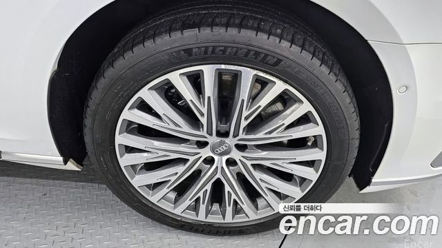 Audi A8 D5 60 TFSI Quattro LWB - фото 4