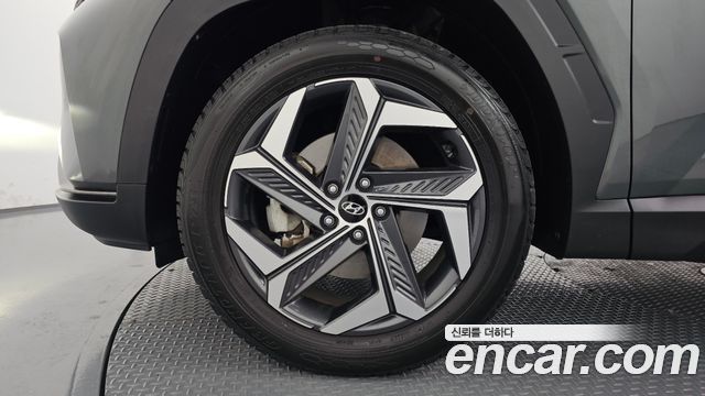 Hyundai Tucson NX4 Gasoline 1.6 Turbo 2WD Inspiration - фото 4