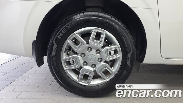 Hyundai Staria Cargo 5-Seater Modern - фото 4