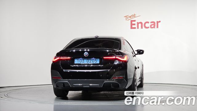BMW i4 eDrive40 M Sports Pro - фото 3