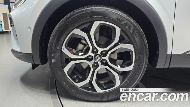 Renault Samsung Arkana 1.6 E-TECH Iconic - фото 4