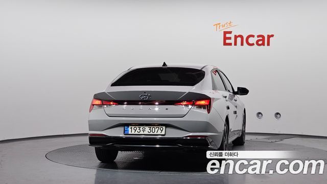 Hyundai Avante CN7, гибрид Modern - фото 3