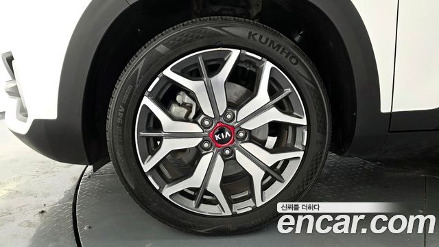 Kia Seltos Gasoline 1.6 Turbo 2WD Signature - фото 4