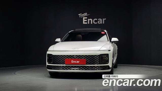 Hyundai Grandeur GN7, гибрид Calligraphy - фото 2