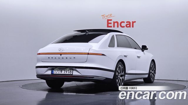 Hyundai Grandeur GN7 2,5 Gasoline 2WD Exclusive - фото 1