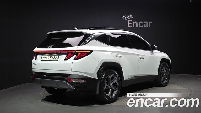 Hyundai Tucson NX4 Gasoline 1.6 Turbo 2WD Inspiration - фото 1