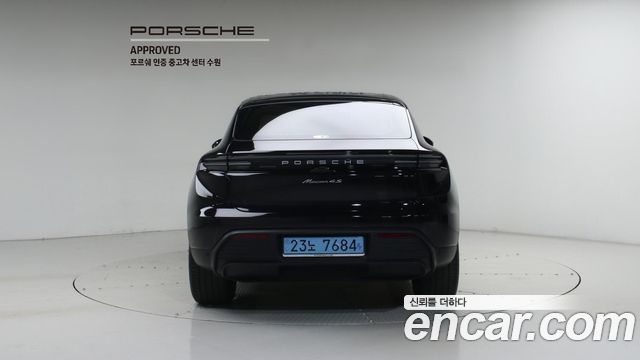 Porsche Macan EV 4S - фото 3