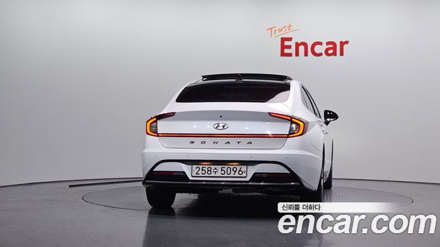 Hyundai Sonata DN8 2.0 LPG(rental car) Smart - фото 3