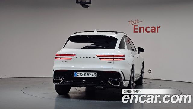 Genesis GV70 2.5T Gasoline AWD - фото 2