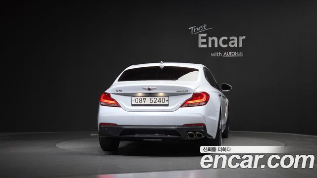 Genesis G70 2.0T AWD Supreme - фото 3