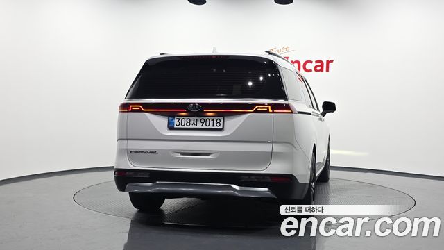 Kia Carnival 4-го поколения 9-Seater Signature - фото 3