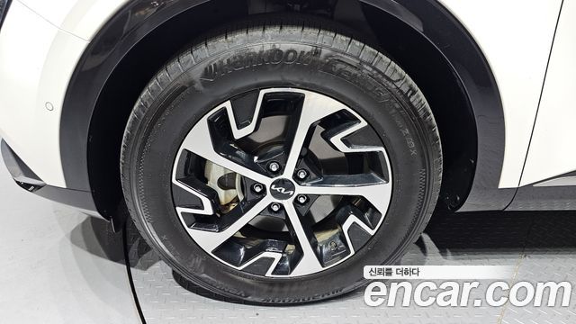 Kia Sportage 5-го поколения, гибрид Signature 2WD - фото 4