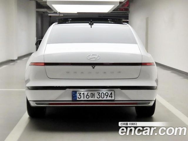 Hyundai Grandeur GN7, гибрид Premium - фото 2