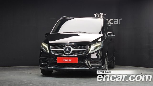 Mercedes-Benz V-Class V300 CDI W447 - фото 2