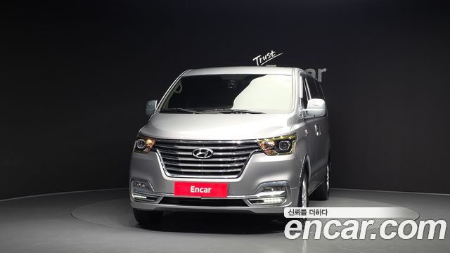 Hyundai Starex Новый Van 3-Seater Smart - фото 2
