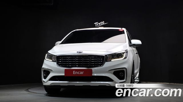 Kia Carnival Новый 9-Seater Luxury - фото 2