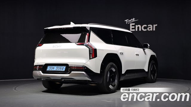 Kia EV9 Long Range 2WD Earth - фото 1