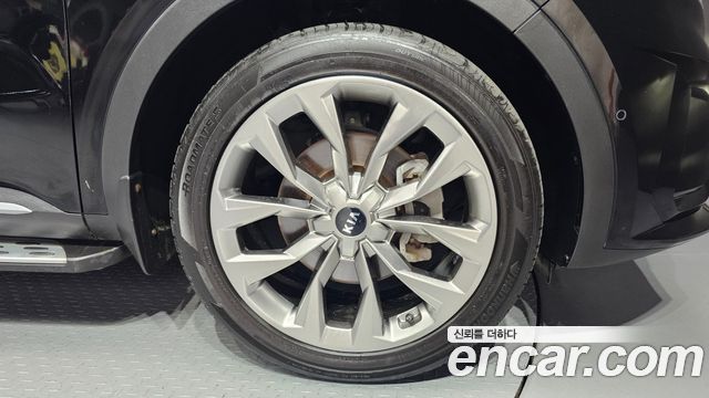 Kia Sorento 4-го поколения Diesel 2.2 2WD Signature - фото 4