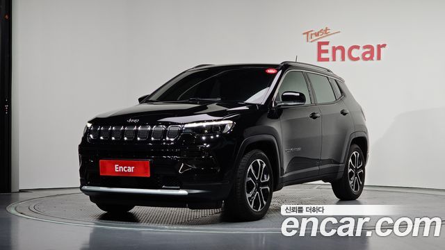 Jeep Compass 2-го поколения 2.4 limited 2WD - фото 0
