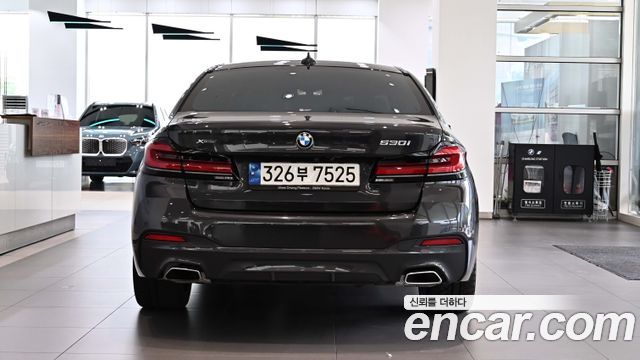 BMW 5-Series G30 530i xDrive M Sport Package - фото 3