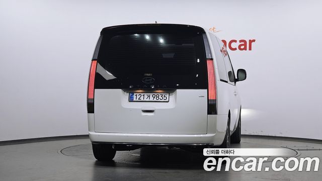 Hyundai Staria 4WD Lounge 9-Seater Inspiration - фото 3
