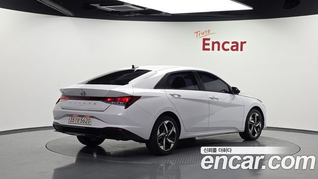 Hyundai Avante CN7, гибрид Modern - фото 1