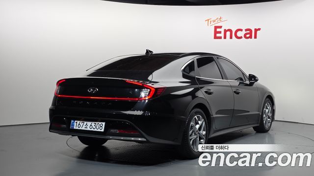 Hyundai Sonata DN8 2.0 Premium Family - фото 1