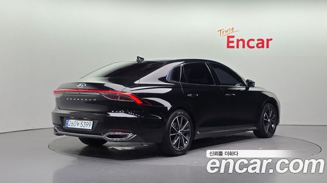 Hyundai Grandeur Новый IG 3.0 LPi Rent Car Exclusive - фото 1
