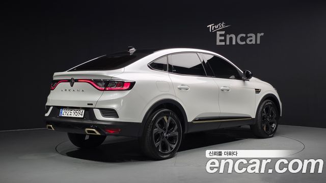 Renault Samsung Arkana 1.6 E-TECH Iconic Design Package - фото 1