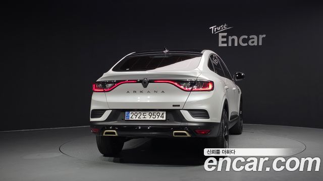Renault Samsung Arkana 1.6 E-TECH Iconic Design Package - фото 3