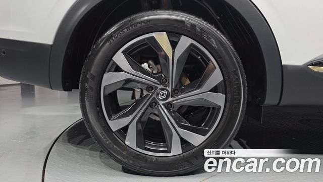 Renault Samsung Arkana 1.6 E-TECH Iconic Design Package - фото 4