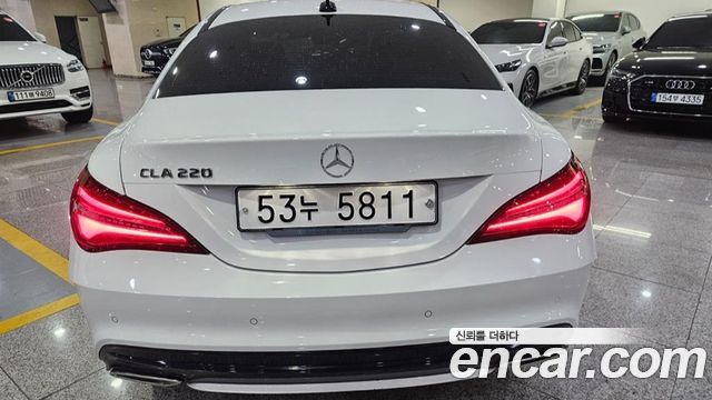 Mercedes-Benz CLA-Class C117 CLA220 AMG Line - фото 3