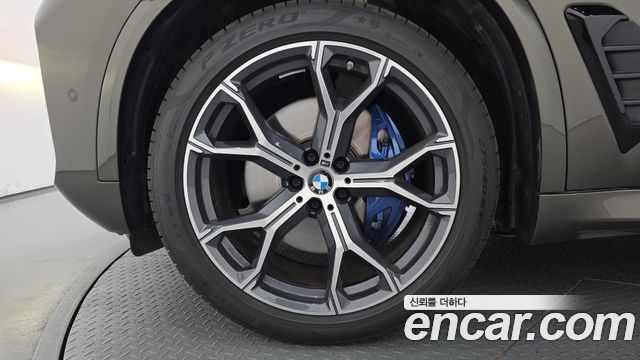 BMW X5 G05 xDrive 40i M Sport - фото 4