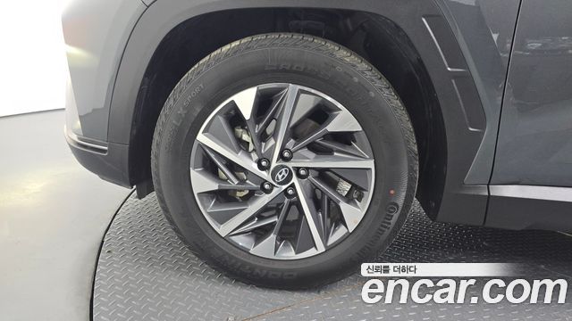 Hyundai Tucson NX4, гибрид Inspiration 2WD - фото 3