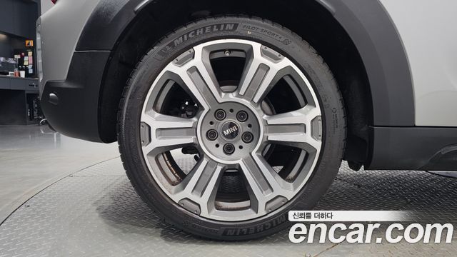 Mini Countryman ALL4 Classic 2nd - фото 3